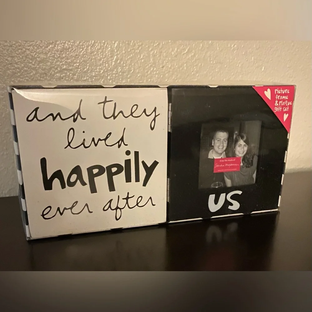 NIB Happily Ever After Folding Picture Frame & Plaque | Wedding Gift Decor